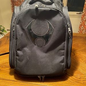 Hylete Icon 6 in 1 Black Gym Backpack